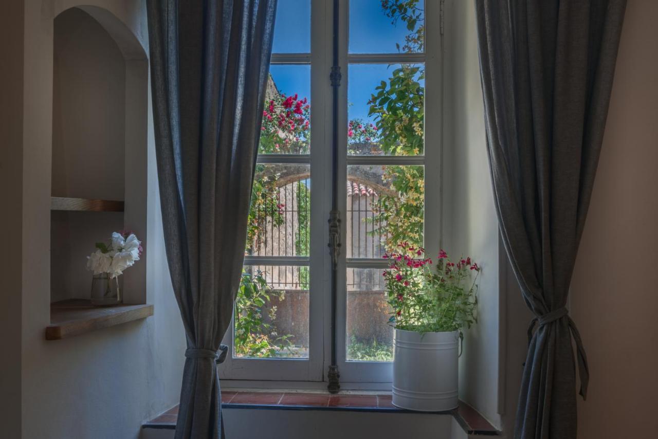 Maison Lou Roucas Cabrieres-d'Aigues エクステリア 写真